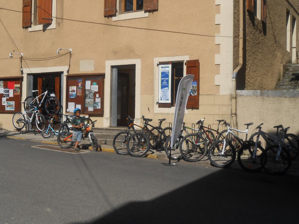 Les 3 Marmottes Hotel Lus-la-Croix-Haute Luaran gambar